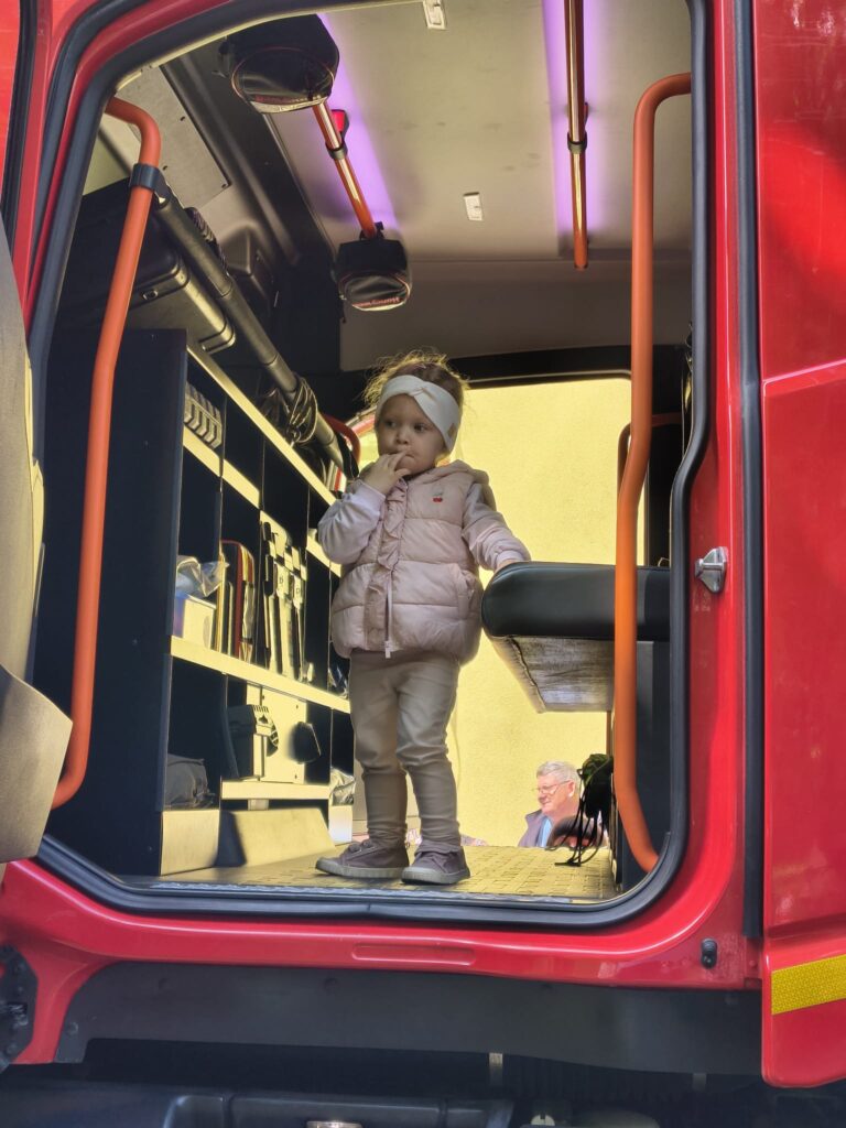 Wizyta strażaków w naszym żłobku.